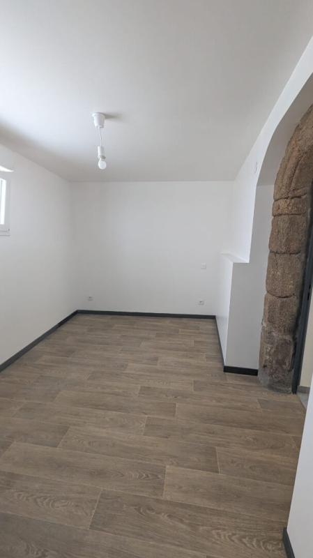 Immeuble - 200 m² - 9 pièces