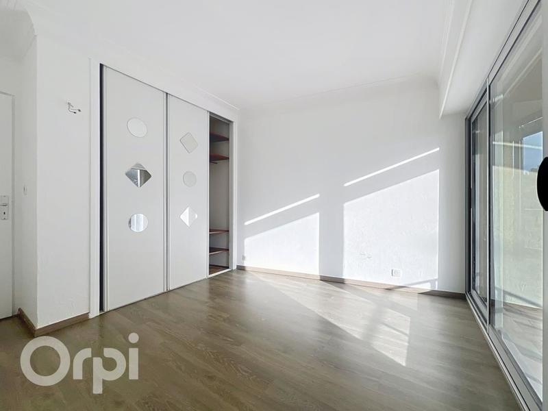 Appartement - 76 m² - 3 pièces