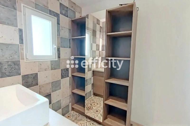 Maison - 74 m² - 3 pièces