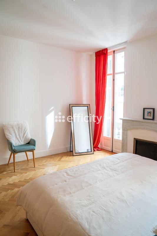 Appartement - 136 m² - 5 pièces