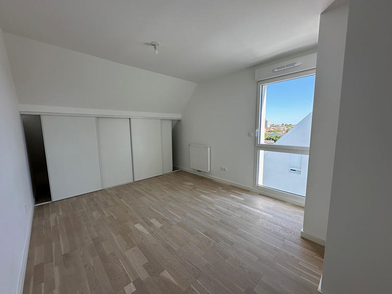 Appartement - 130 m² - 5 pièces