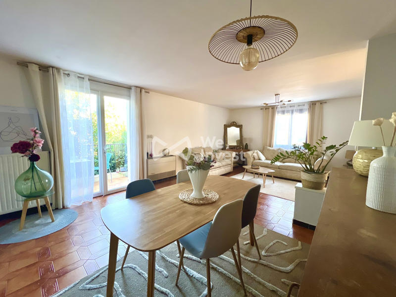 Maison traditionnelle - 156 m² - 6 pièces