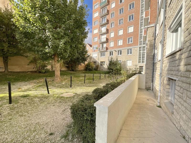 Appartement - 70 m² - 4 pièces