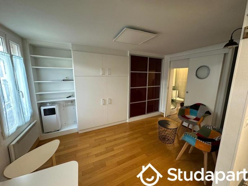 Chambre - 21 m² - 1 pièce