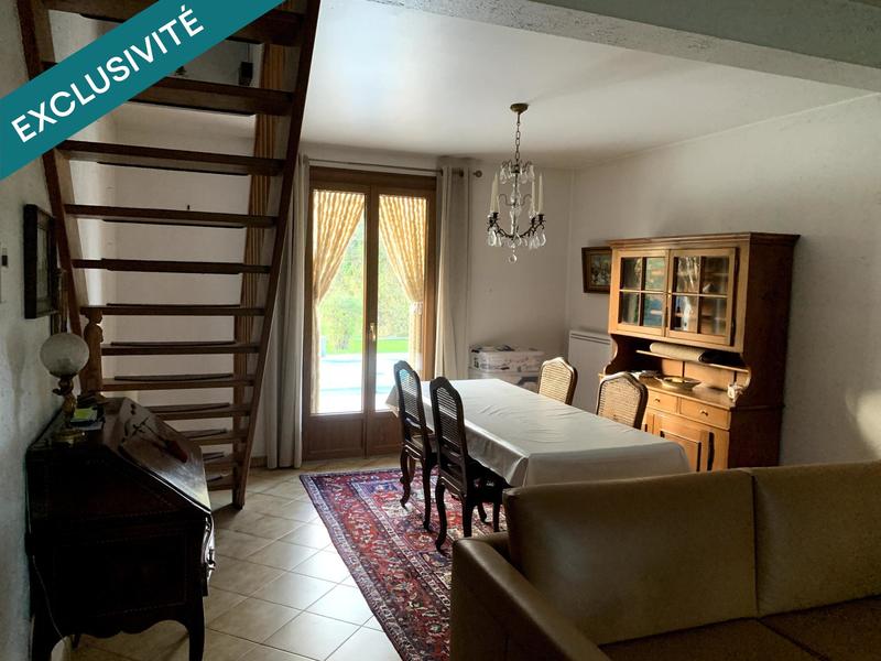 Maison - 93 m² - 4 pièces