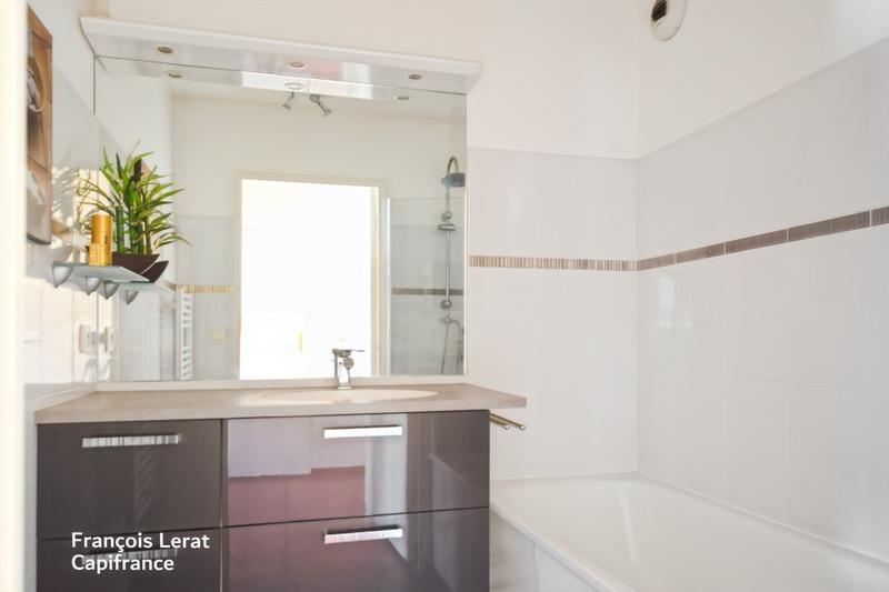 Appartement - 90 m² - 5 pièces