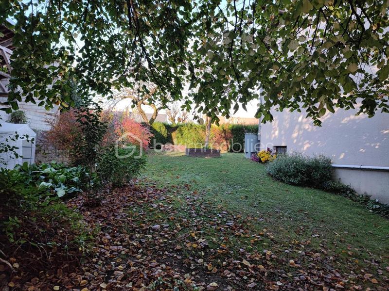 Pavillon - 184 m² - 9 pièces