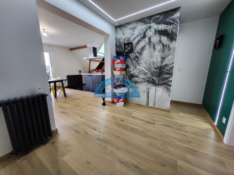 Maison - 253 m² - 11 pièces