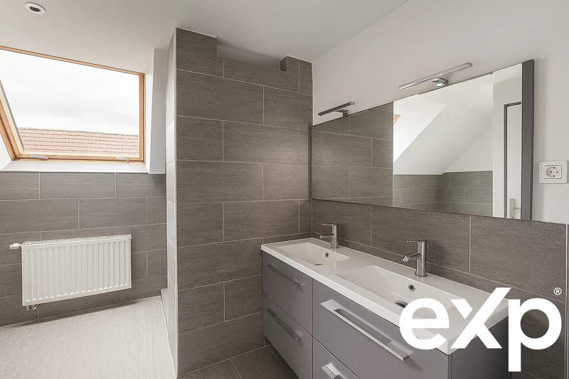 Duplex - 147 m² - 5 pièces