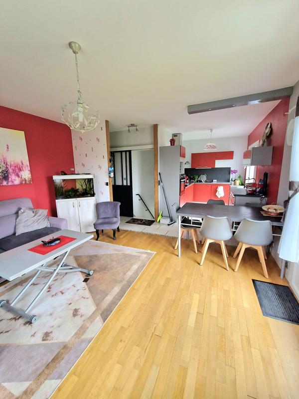 Maison - 65 m² - 3 pièces