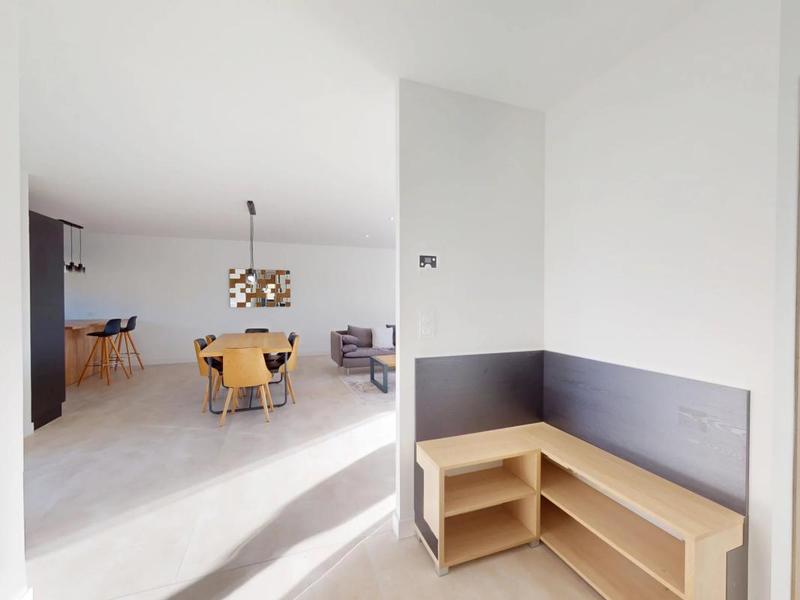 Pavillon - 145 m² - 6 pièces