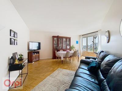 Appartement - 104 m² - 5 pièces