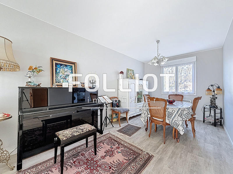 Maison - 77 m² - 4 pièces