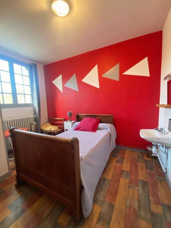 Maison - 650 m² - 20 pièces