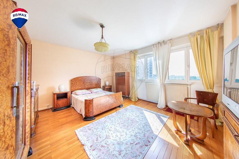 Appartement - 113 m² - 5 pièces