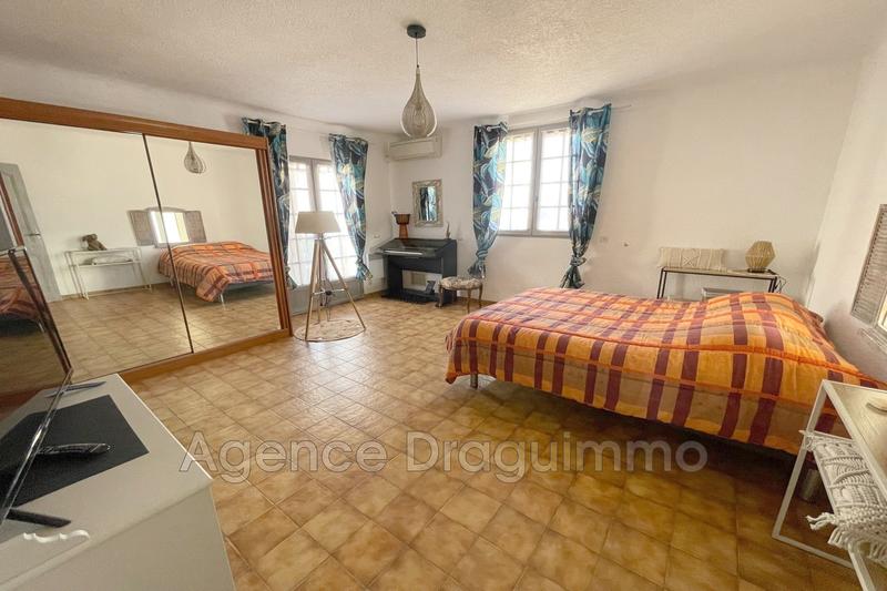 Villa - 130 m² - 4 pièces