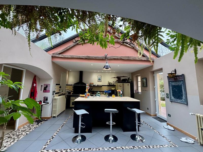 Manoir - 370 m² - 7 pièces