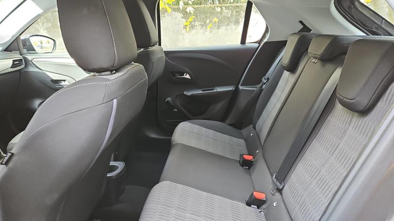 Opel Corsa 1.2 i 75 Edition