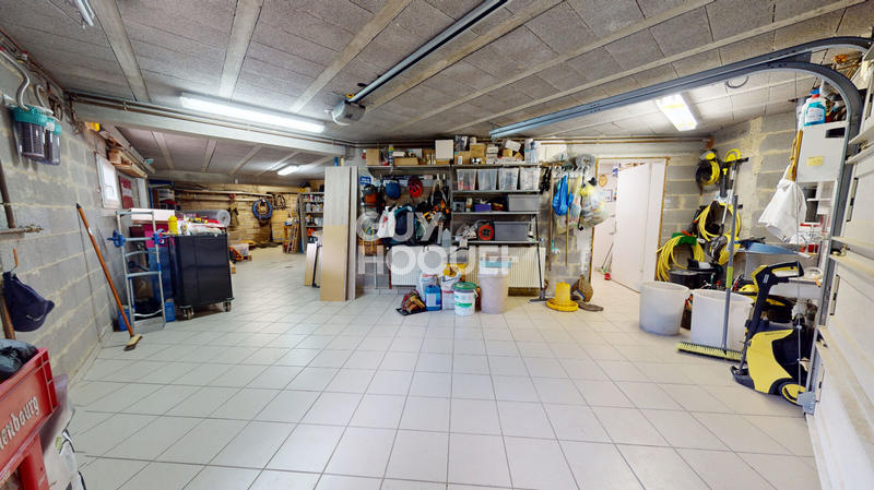 Maison - 161 m² - 6 pièces