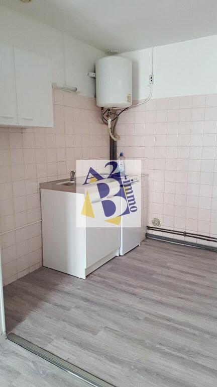 Studio - 24 m² - 1 pièce