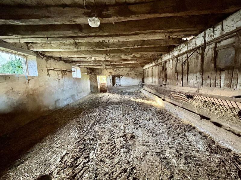 Maison traditionnelle - 200 m² - 8 pièces