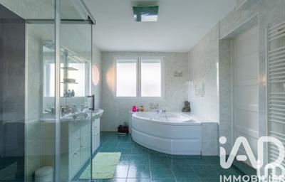 Maison - 162 m² - 6 pièces