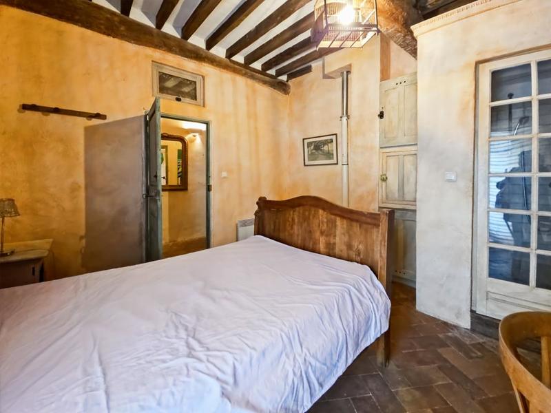 Demeure - 486 m² - 12 pièces