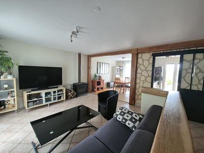 Maison - 108 m² - 5 pièces