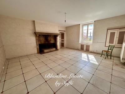 Maison - 207 m² - 8 pièces