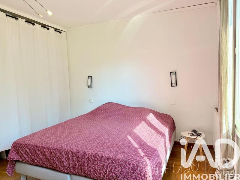 Maison - 180 m² - 10 pièces