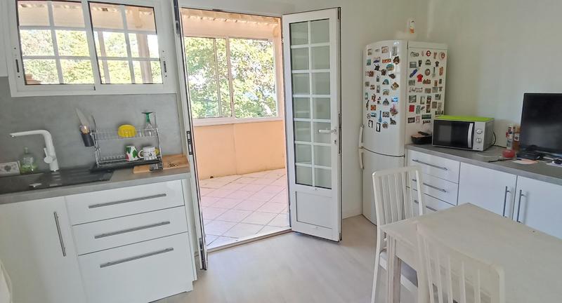 Maison traditionnelle - 90 m² - 4 pièces