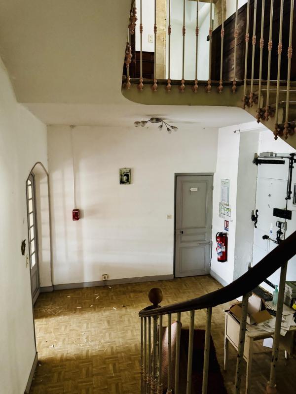 Appartement - 730 m² - 22 pièces