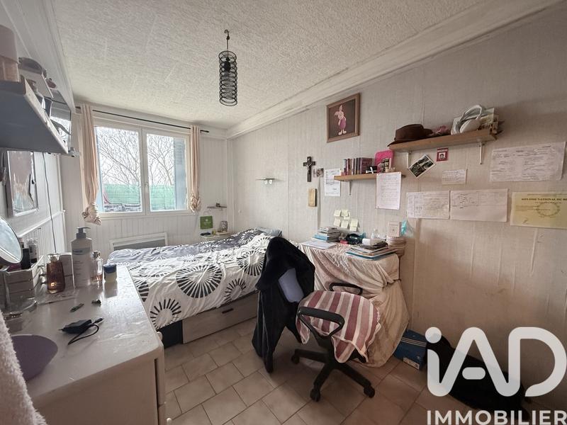 Maison - 186 m² - 9 pièces