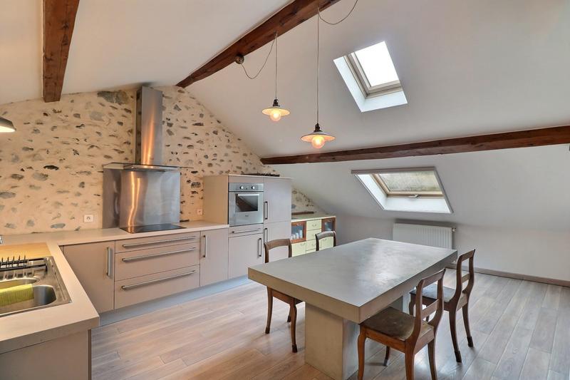 Maison - 104 m² - 4 pièces