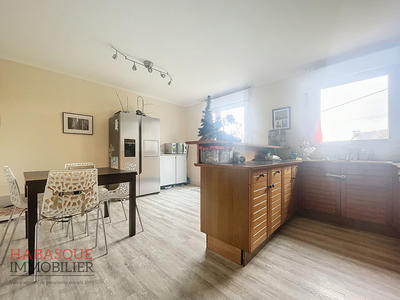 Maison - 139 m² - 5 pièces