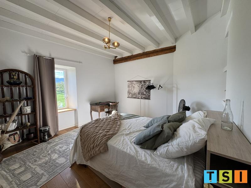 Maison - 183 m² - 6 pièces