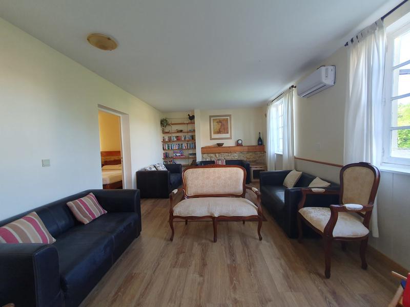 Maison traditionnelle - 485 m² - 22 pièces