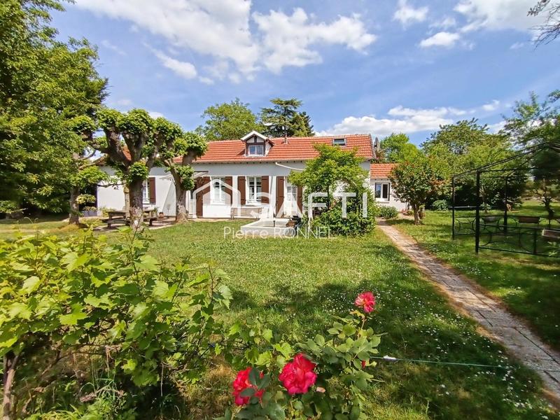 Maison - 111 m² - 5 pièces