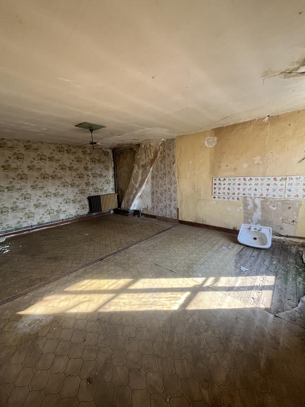 Maison - 150 m² - 4 pièces