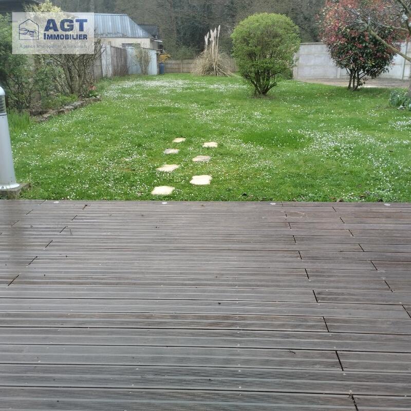 Maison - 92 m² - 4 pièces