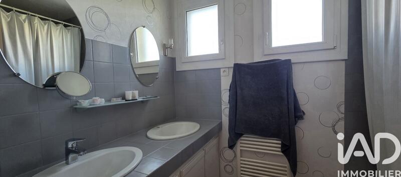 Maison - 96 m² - 5 pièces