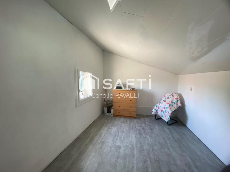 Maison - 102 m² - 4 pièces