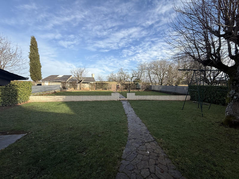 Maison - 135 m² - 8 pièces