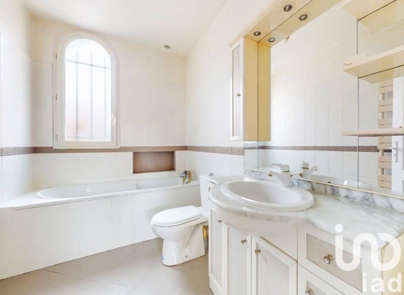 Maison de ville - 88 m² - 4 pièces