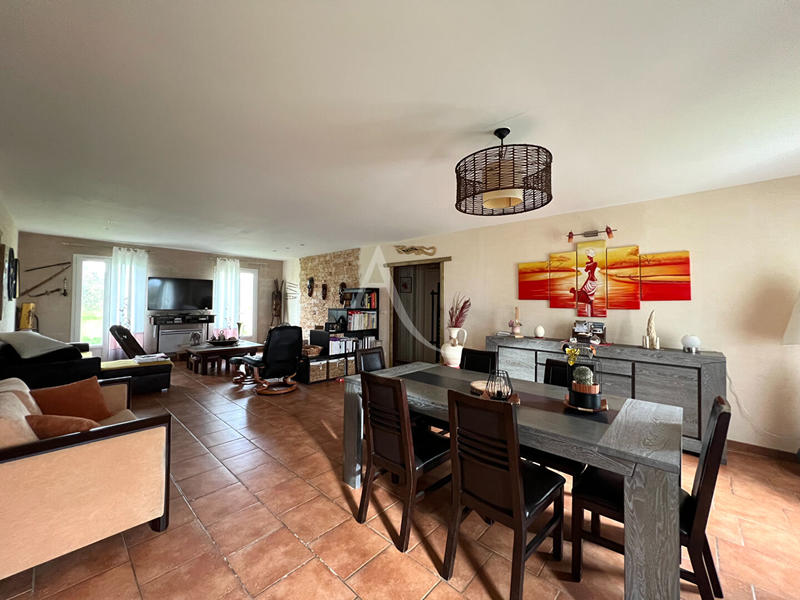 Maison - 135 m² - 5 pièces