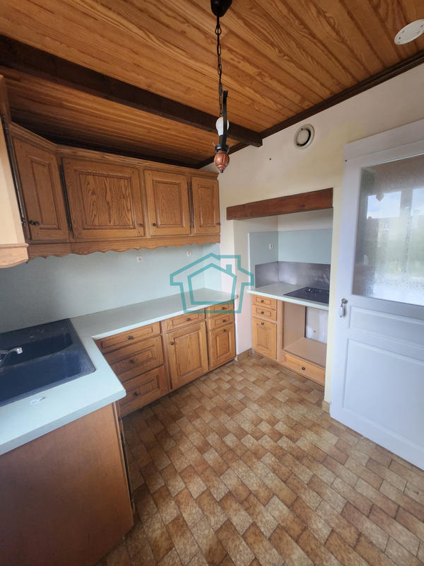 Maison - 170 m² - 6 pièces