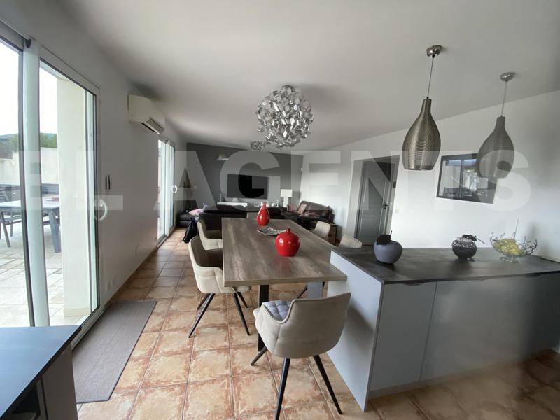 Maison contemporaine - 170 m² - 5 pièces