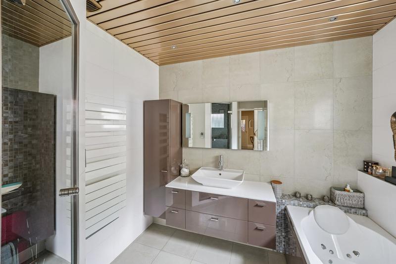 Maison - 156 m² - 6 pièces