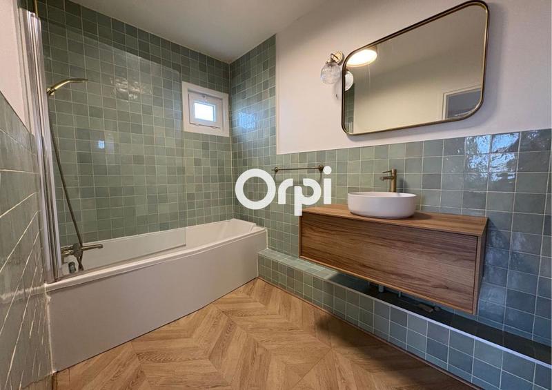 Appartement - 84 m² - 4 pièces