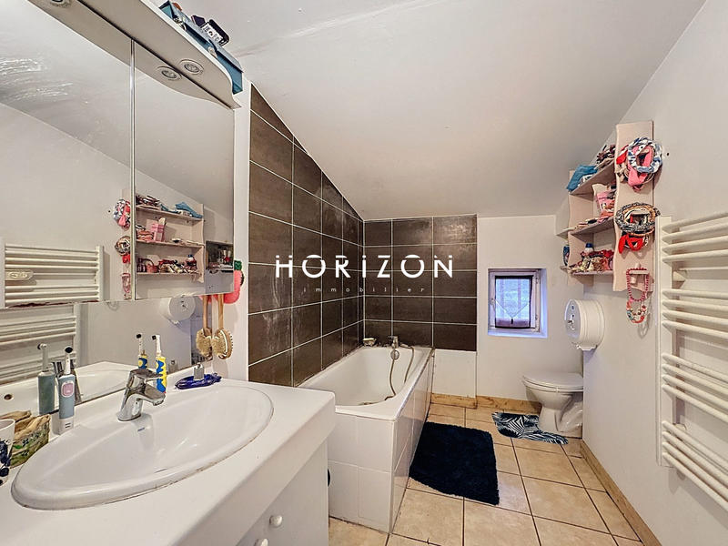 Maison - 162 m² - 7 pièces